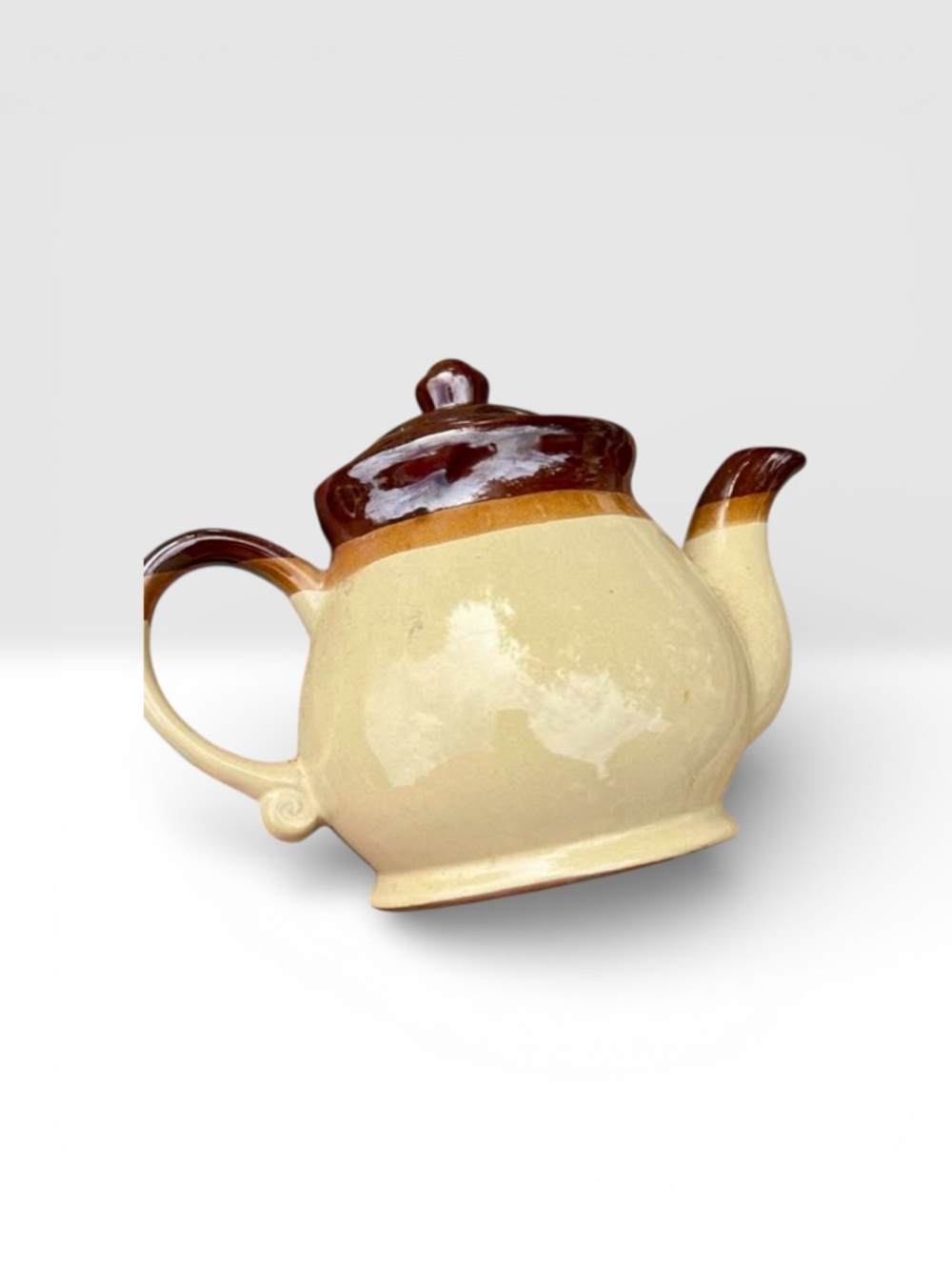 Two-Tone Clay Teapot in Cream and Brown Vintage